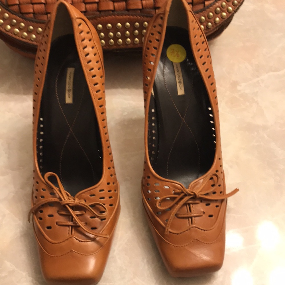 MaxStudio Heels - Picture 2 of 4